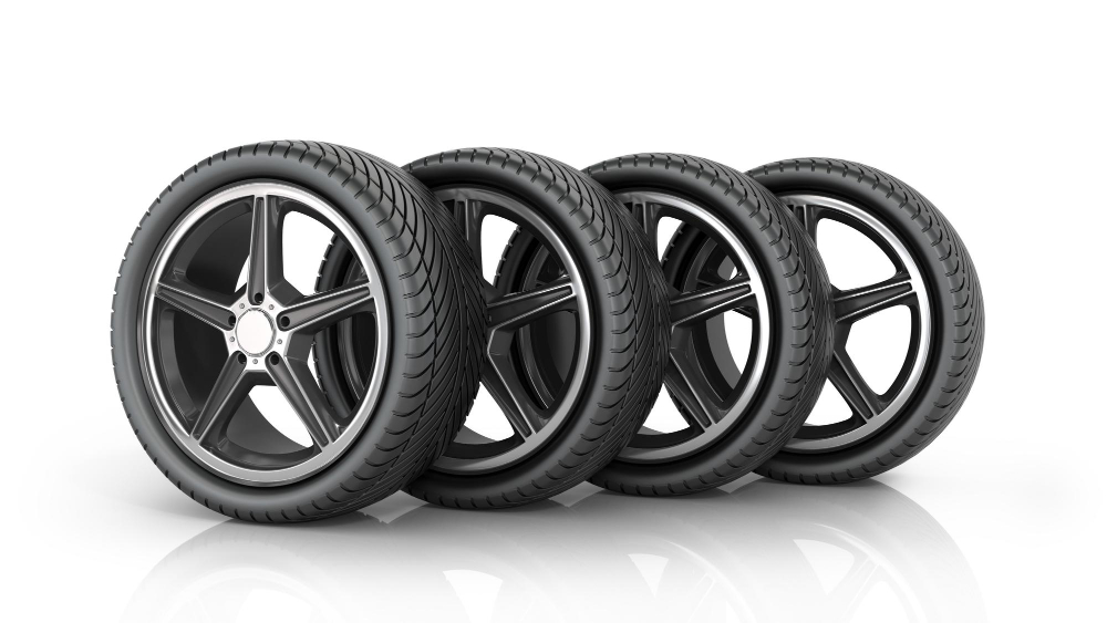 A Kenyan Driver’s Guide to Understanding Tire Tread and Safety