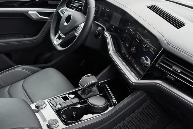 How to Maintain Your Car’s Interior in Kenya’s Dusty Conditions